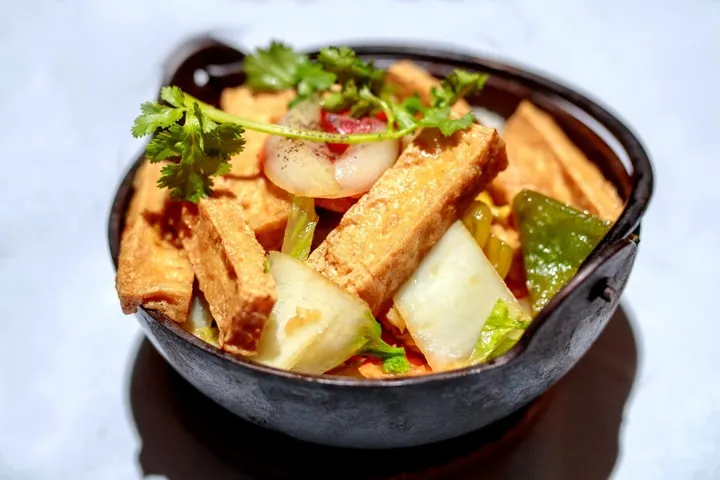 Vegetarian Rice in a Hot Clay Pot